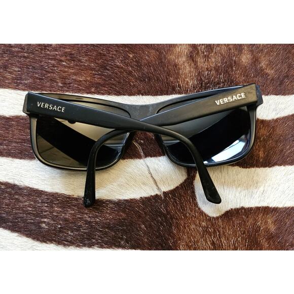 Versace MOD 4179 Black Square Sunglasses 140 Italy - Picture 3 of 10